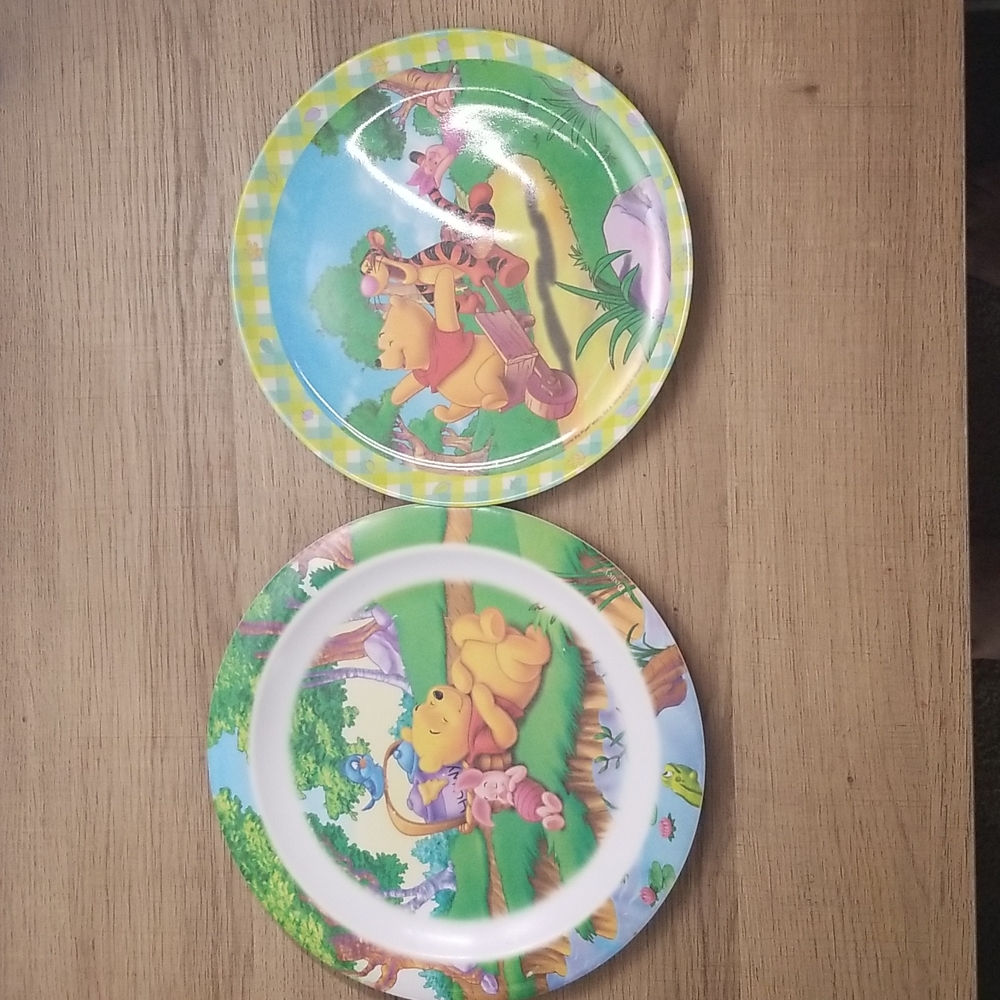 Zak design/Stor brand Winnie the Pooh childrens dinner plates